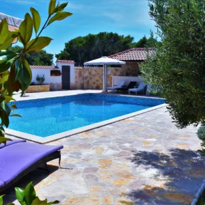 Pool&Garden-(5)